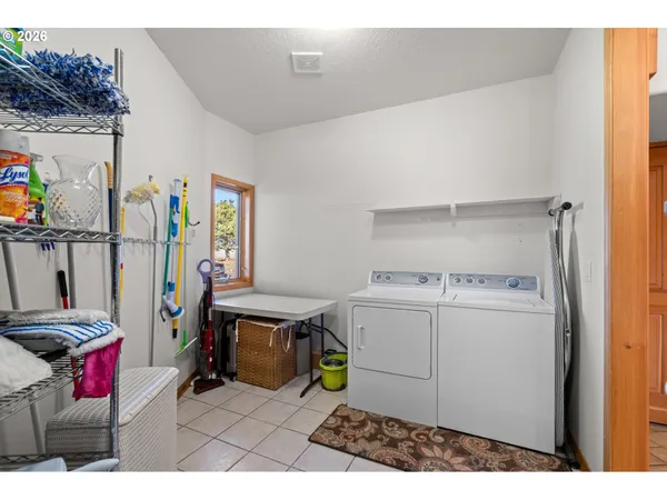 $650,000 | 60111 Stock Drive Road, Heppner, OR 97836