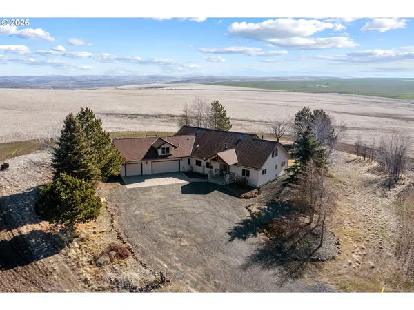 $650,000 | 60111 Stock Drive Road, Heppner, OR 97836