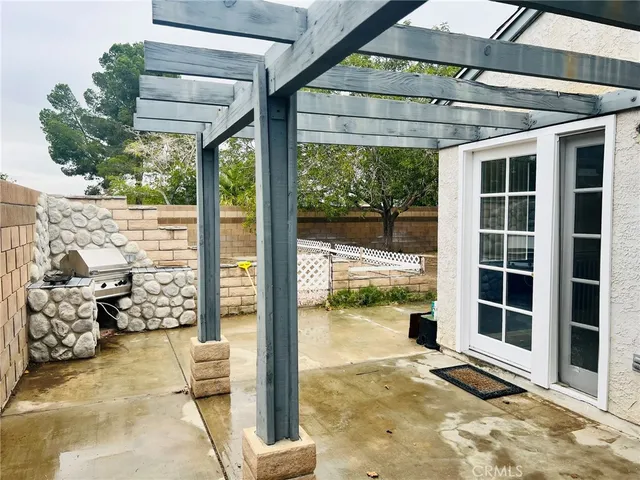 a view of a walk in closet