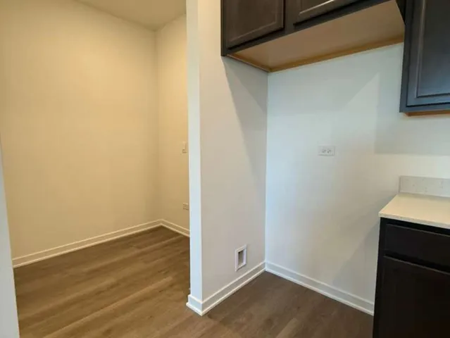 $2,600 | 2251 Riesling Road, Oswego, IL 60543