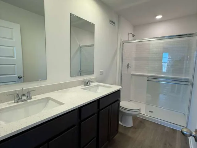 $2,600 | 2251 Riesling Road, Oswego, IL 60543