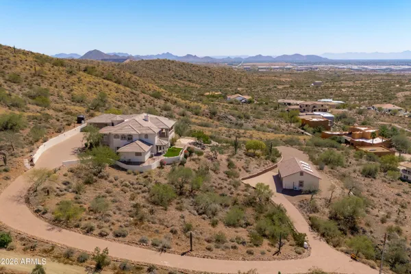 $1,995,000 | 619 East Briles Road, Phoenix, AZ 85085