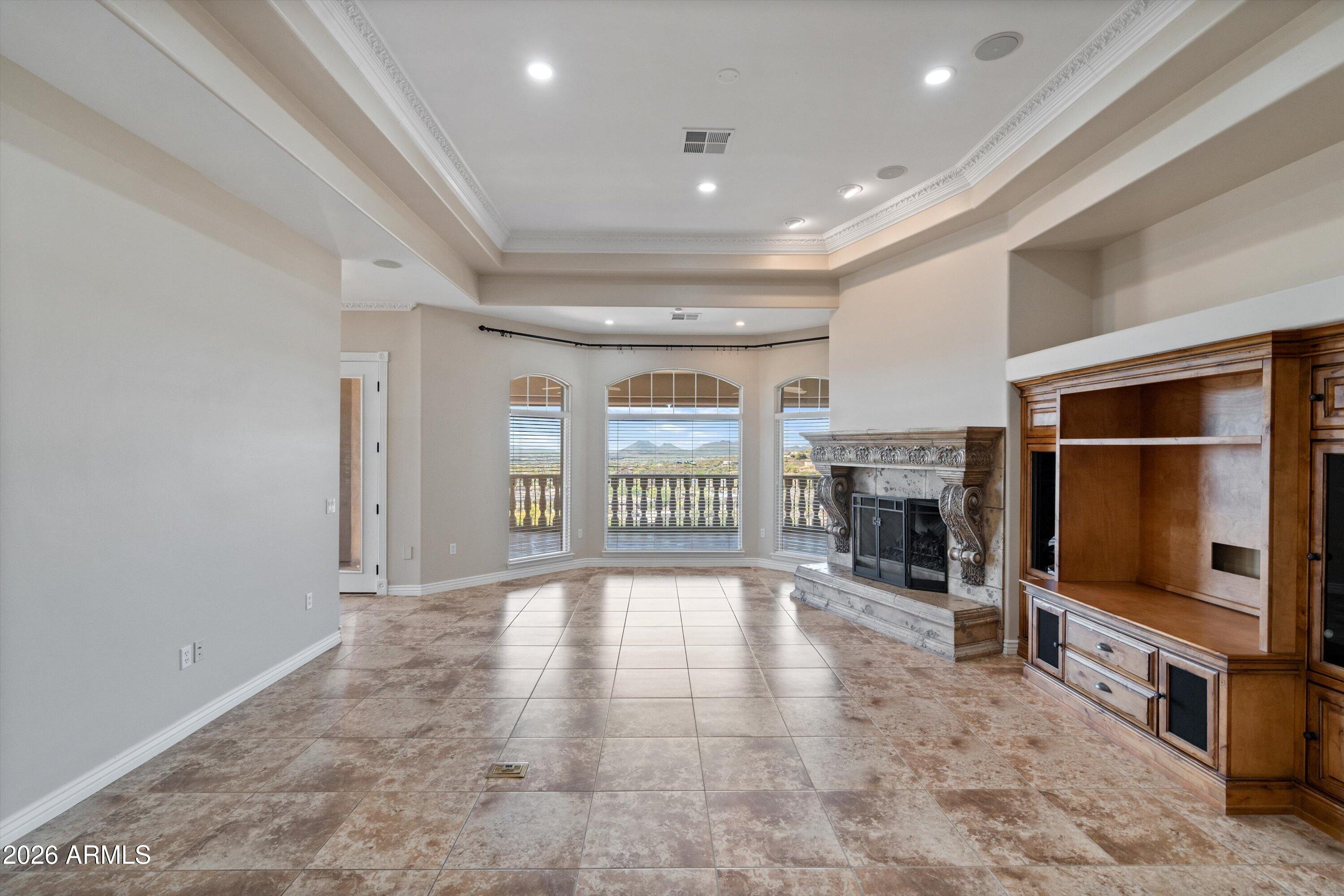 619 East Briles Road Phoenix, AZ 85085 - Photo 14 of 107 014-Family Room