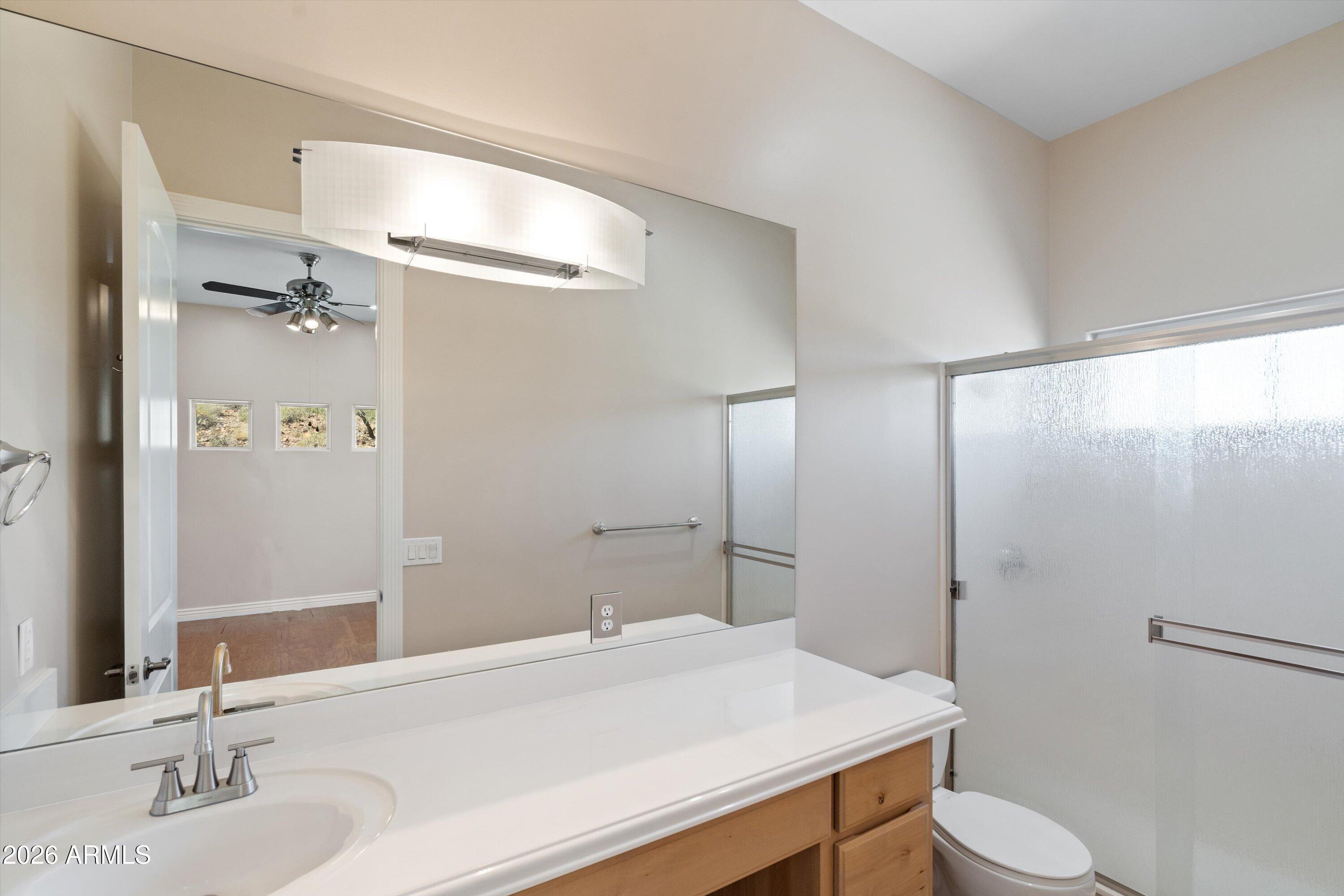 619 East Briles Road Phoenix, AZ 85085 - Photo 44 of 107 044-Bathroom 4