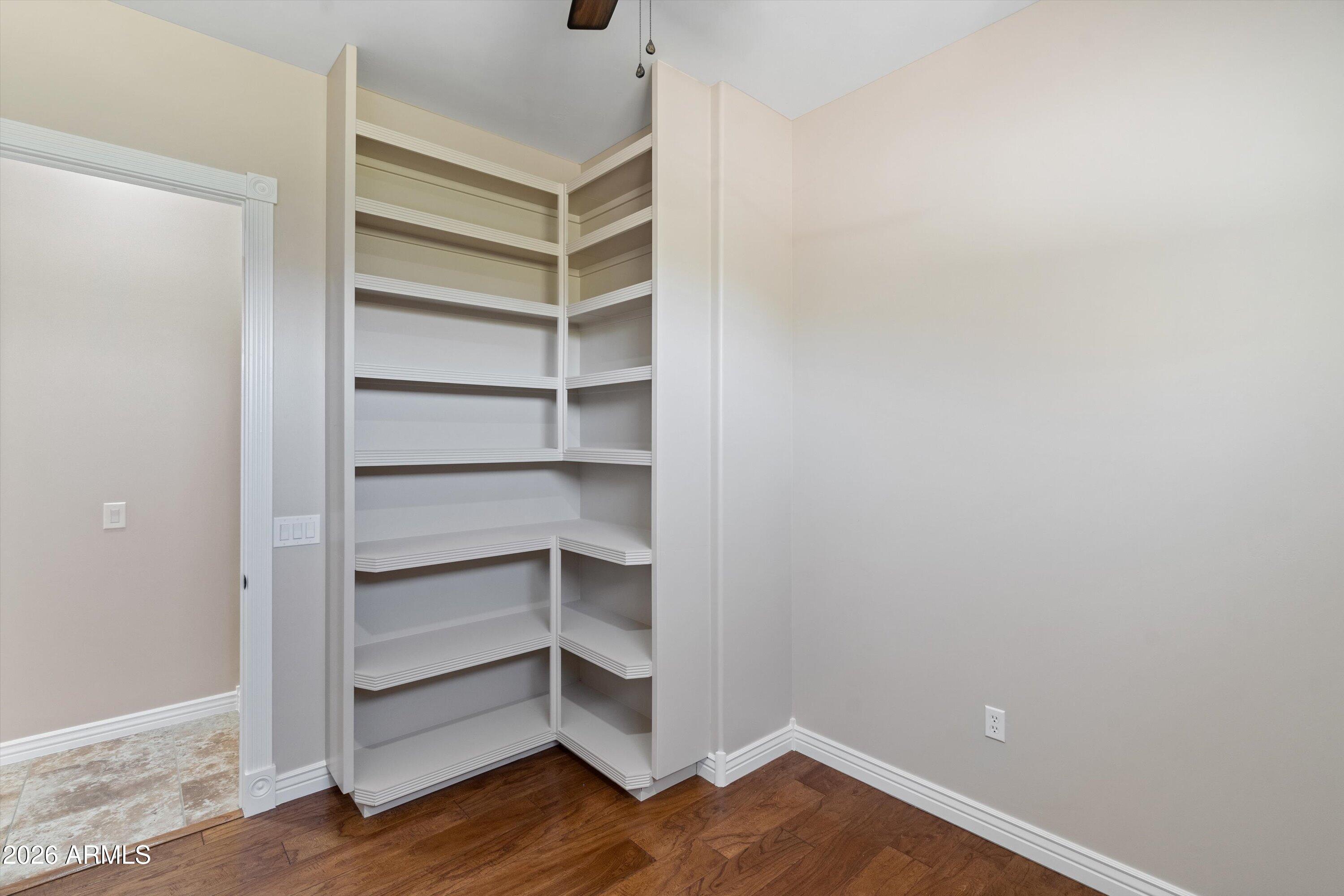 619 East Briles Road Phoenix, AZ 85085 - Photo 46 of 106 047-Bedroom 4