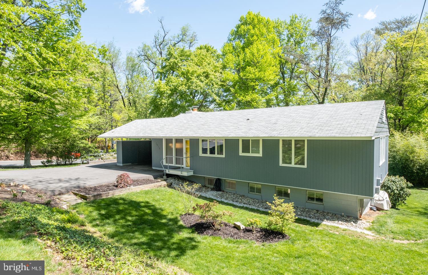 3413 Annandale Road Annandale, VA 22003 - Photo 1 of 31