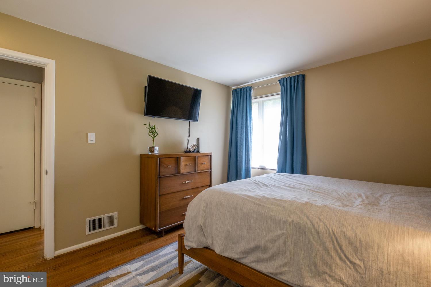 3413 Annandale Road Annandale, VA 22003 - Photo 17 of 31