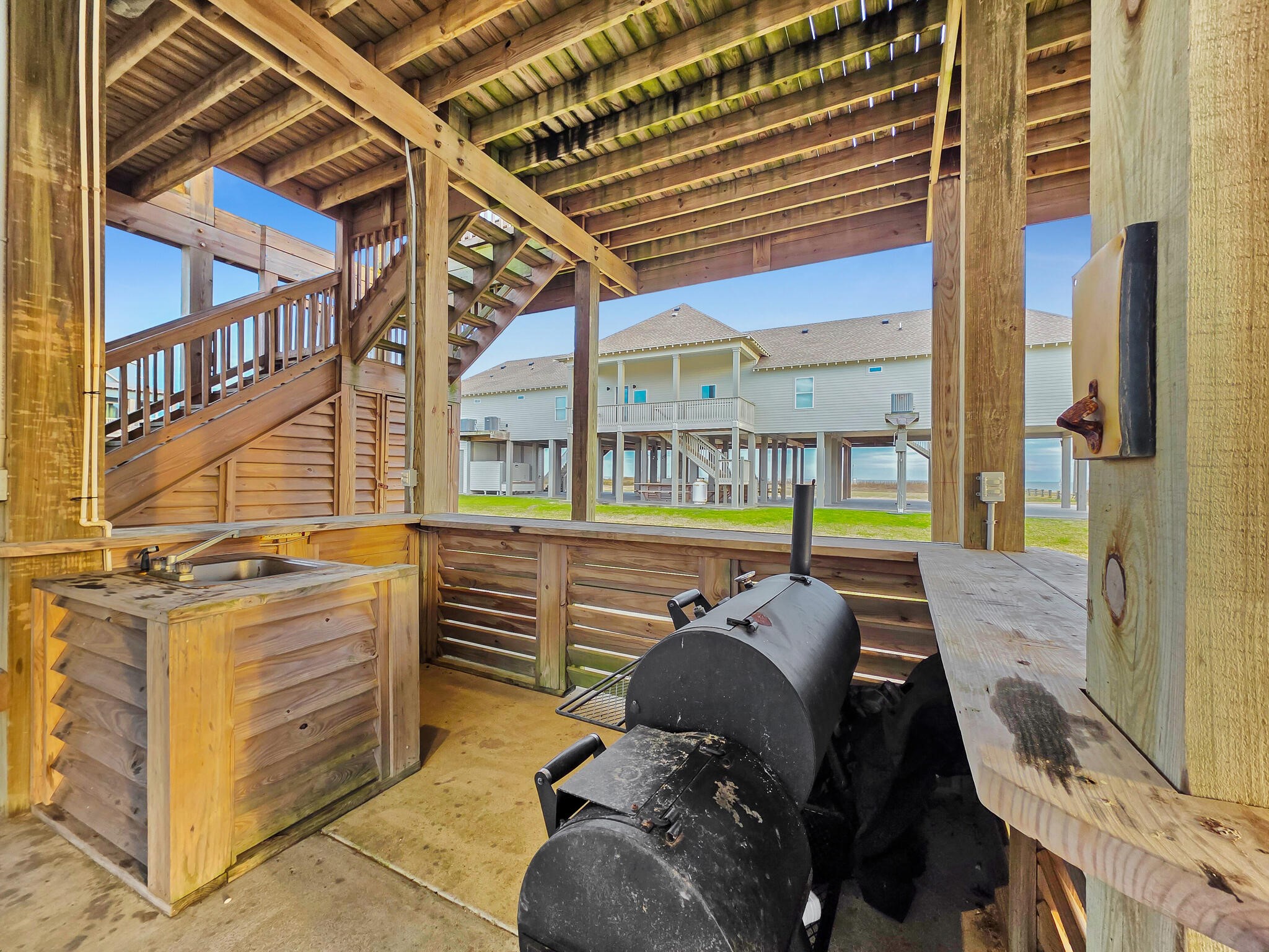 832 South East Road Crystal Beach, TX 77650 - Photo 27 of 50