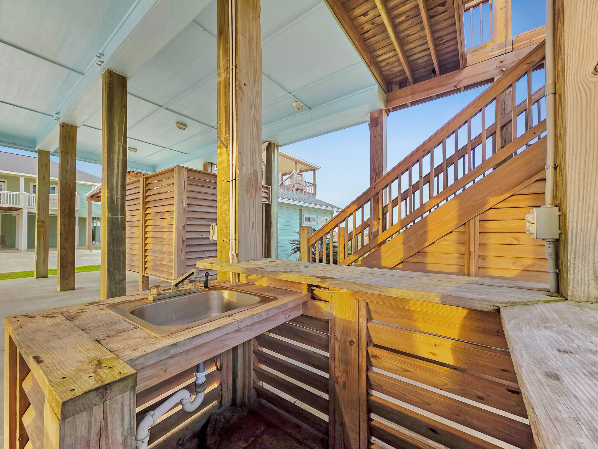 832 South East Road Crystal Beach, TX 77650 - Photo 28 of 50