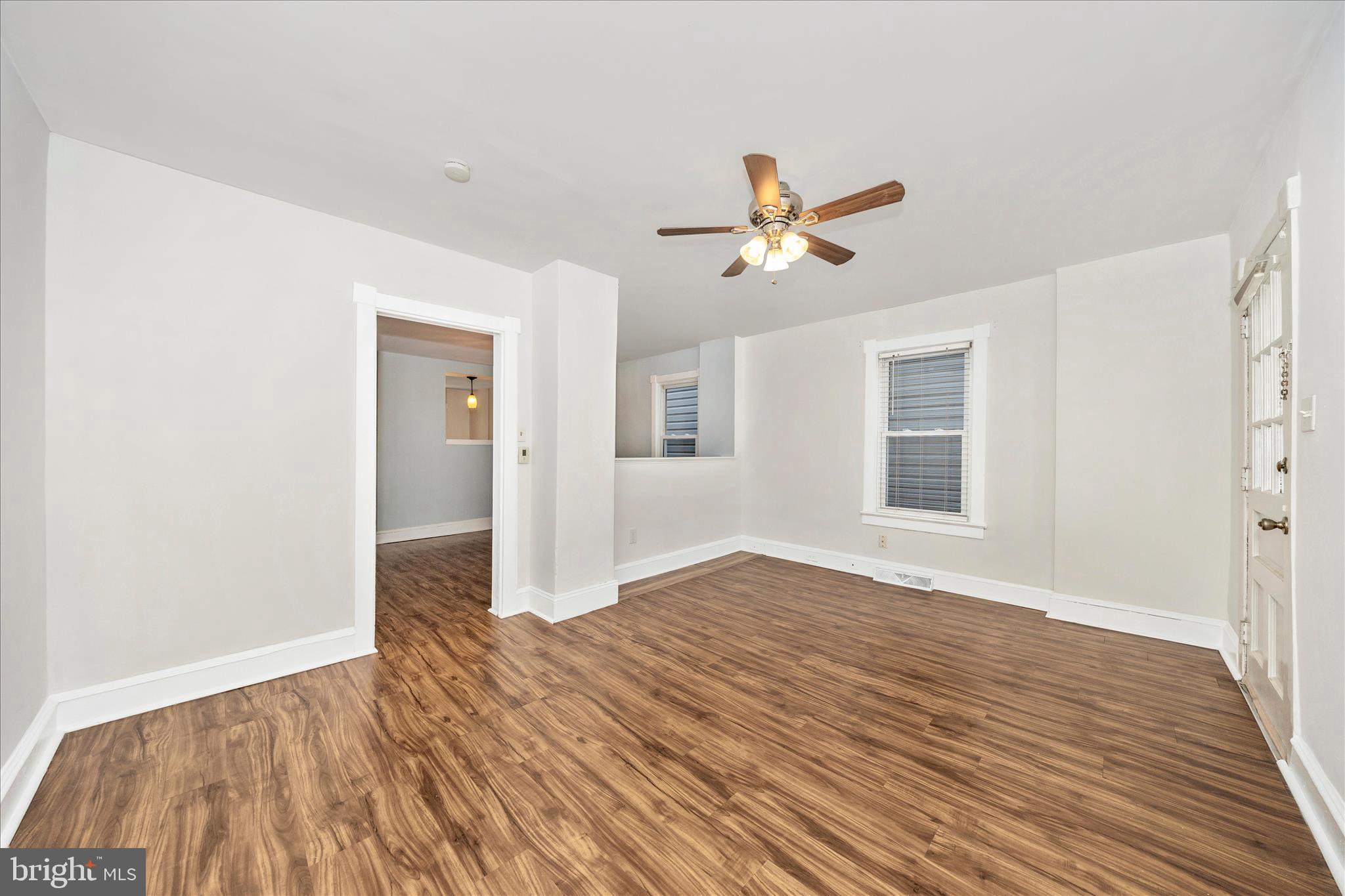 202 Maple Avenue Frederick, MD 21701 - Photo 7 of 41 Living Room
