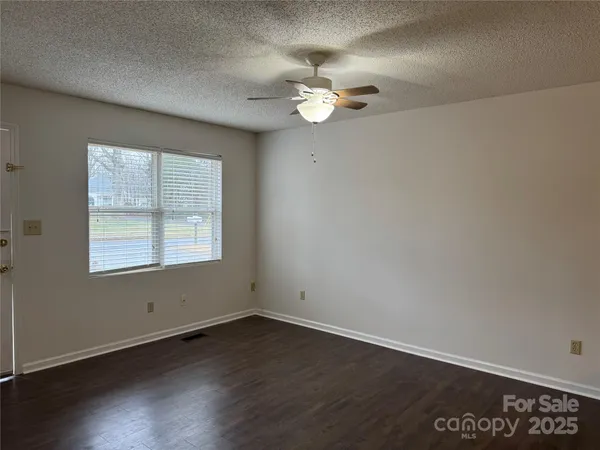 $540,000 | 2081 North Whisnant Avenue, Newton, NC 28658