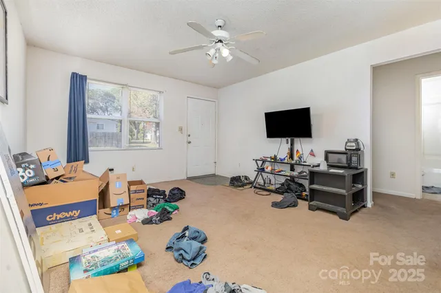 $569,000 | 2075 North Whisnant Avenue, Newton, NC 28658