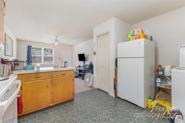 $540,000 | 2081 North Whisnant Avenue, Newton, NC 28658