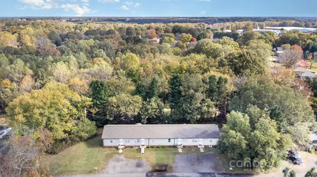 $569,000 | 2075 North Whisnant Avenue, Newton, NC 28658