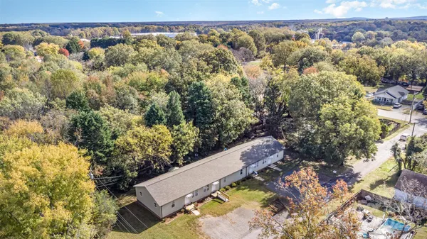 $540,000 | 2081 North Whisnant Avenue, Newton, NC 28658