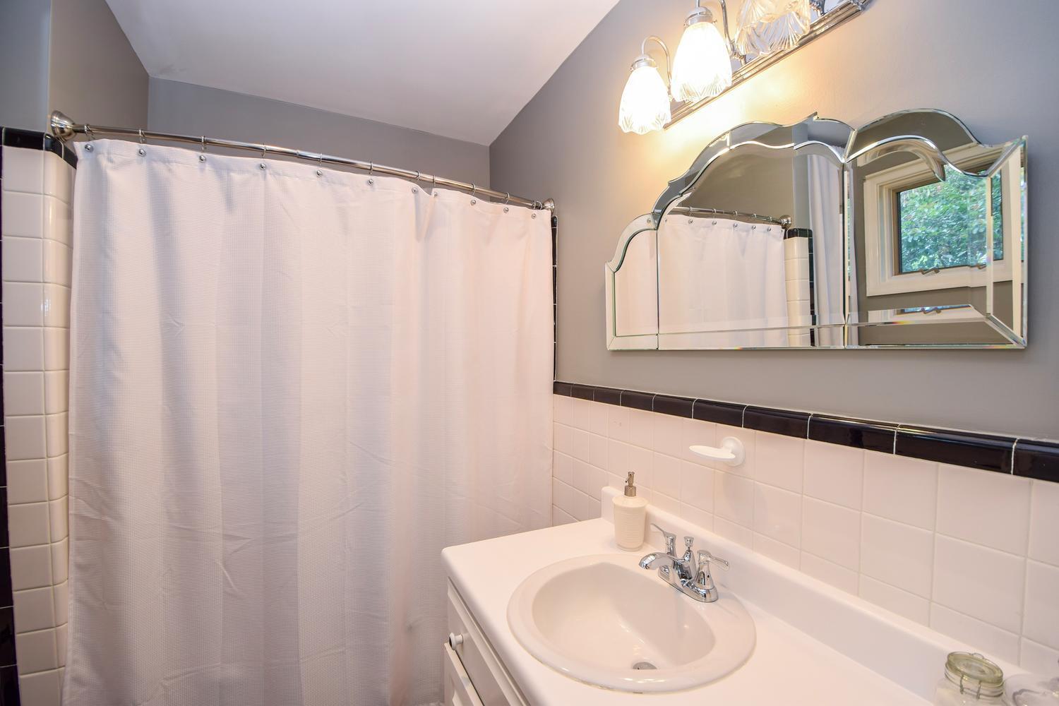 4015 Winding Way Road Southwest Roanoke, VA 24018 - Photo 26 of 33 25