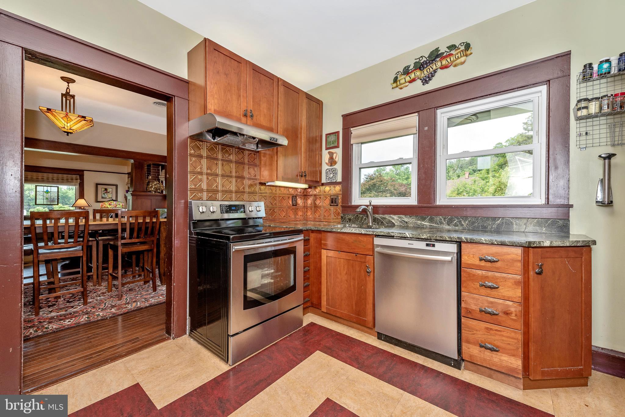 3718 Kanawha Avenue Point of Rocks, MD 21777 - Photo 18 of 48