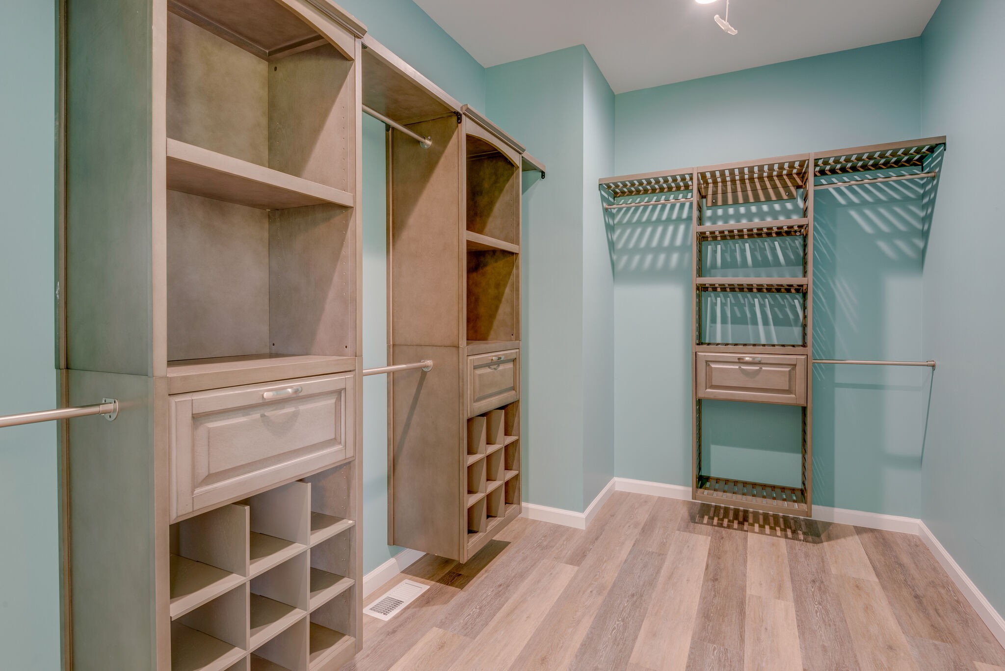 521 Furnace Hollow Road Dickson, TN 37055 - Photo 13 of 28 Gallery Image 13
