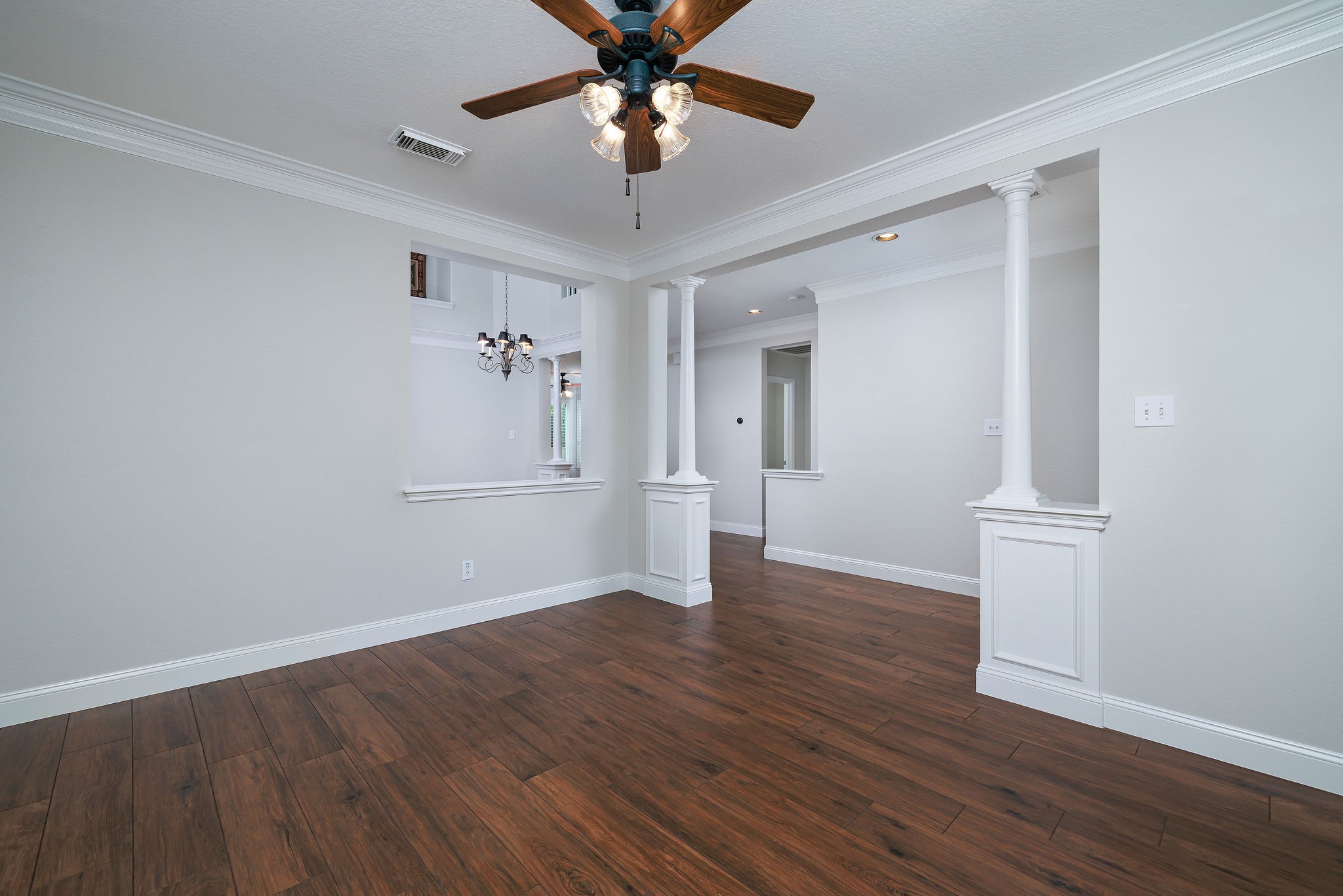 18 Doeskin Place Spring, TX 77382 - Photo 3 of 50