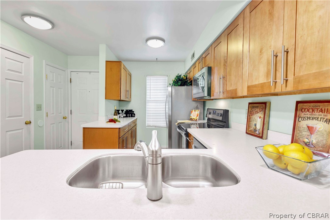 439 Lester Road Newport News, VA 23601 - Photo 10 of 29