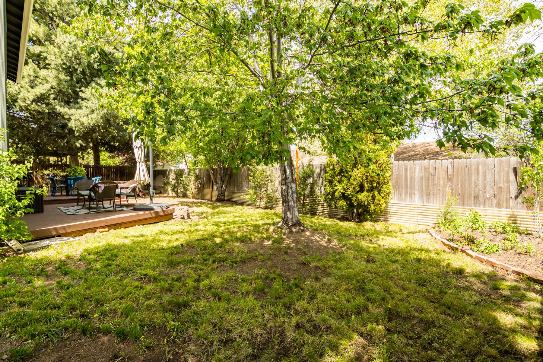 3062 Northeast Raleigh Court Bend, OR 97701 - Photo 33 of 37 JH5_2149