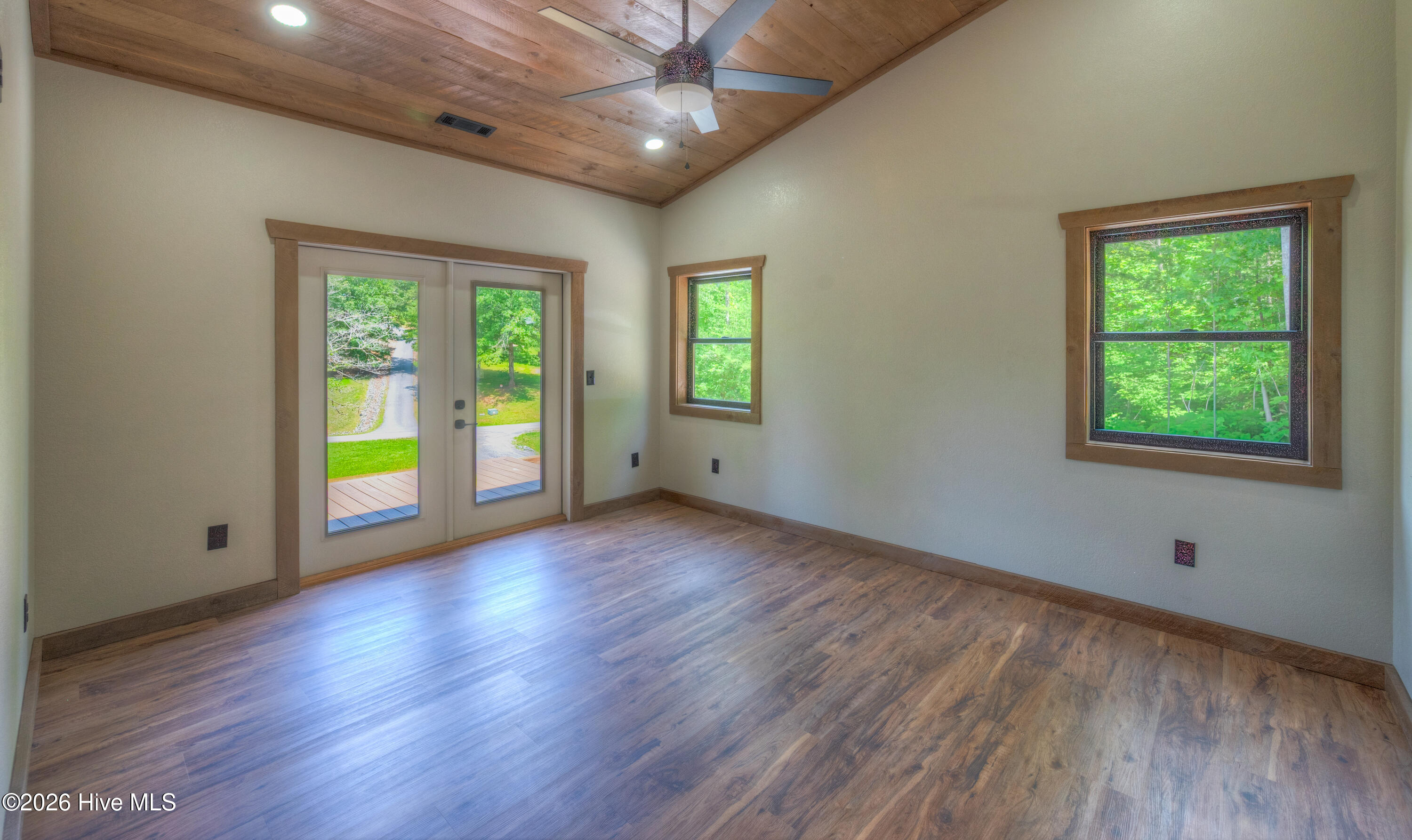 243 Butterball Boulevard Murphy, NC 28906 - Photo 12 of 32