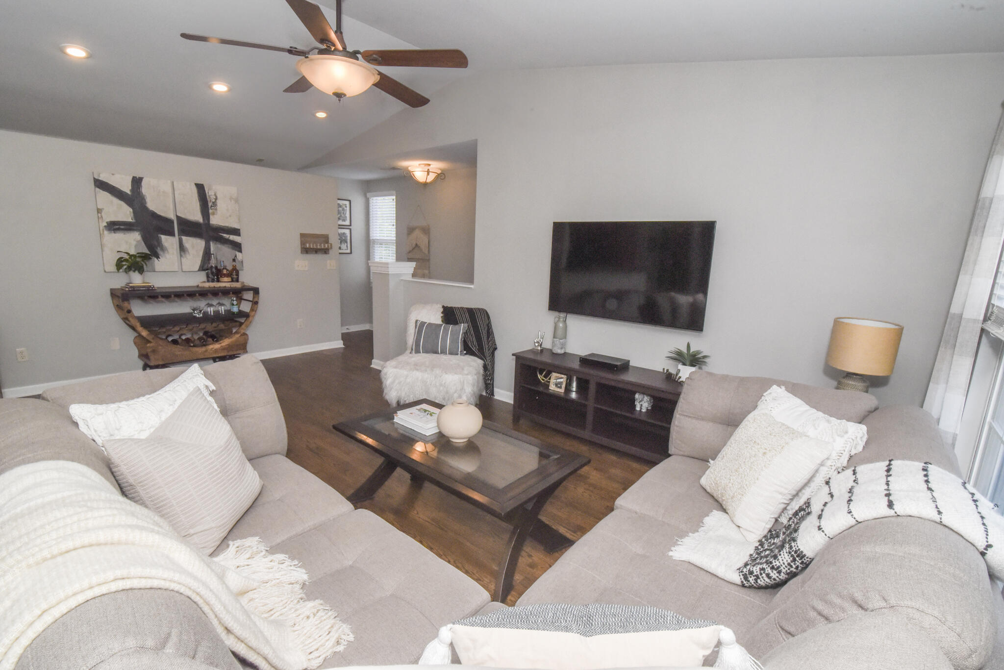 588 Rivers Breeze Drive Ludlow, KY 41016 - Photo 9 of 43 Gallery Image 9