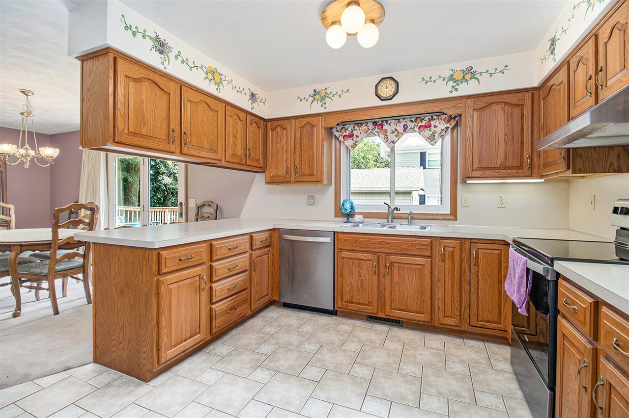6130-6032 Torrington Road Kalamazoo, MI 49009 - Photo 6 of 42 Gallery Image 6