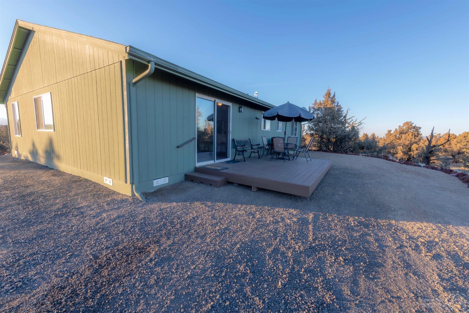 24415 Dodds Road Bend, OR 97701 - Photo 4 of 22 Additional Photo