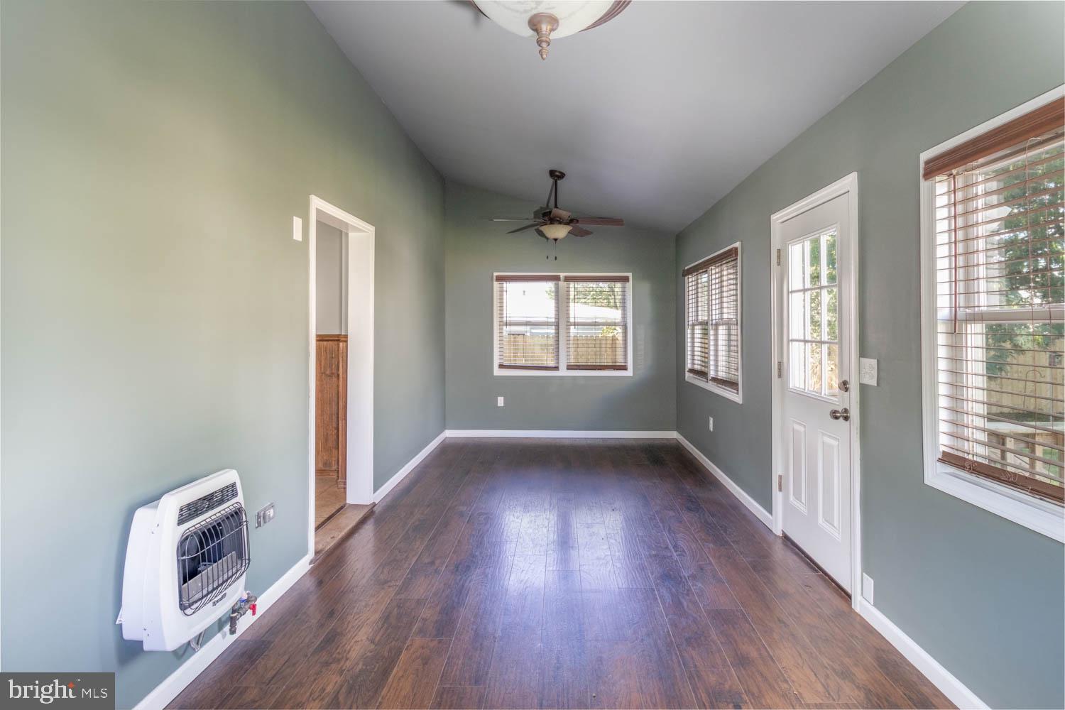 45 Rutledge Avenue Trenton, NJ 08618 - Photo 12 of 34 Gallery Image 12