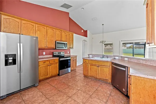 $2,100 | 1019 Chamberlin Trail, St. Cloud, FL 34772