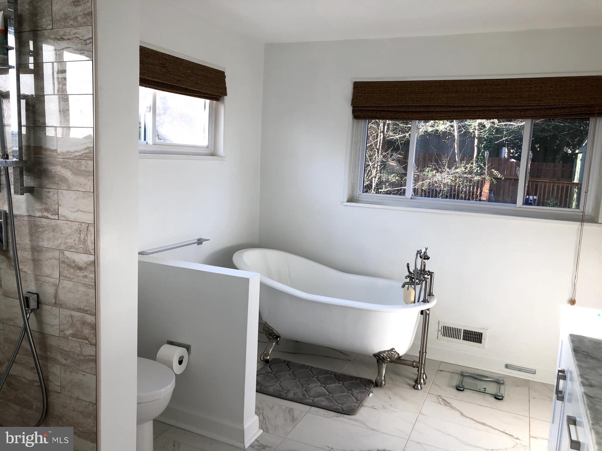12910 Moray Road Silver Spring, MD 20906 - Photo 3 of 53