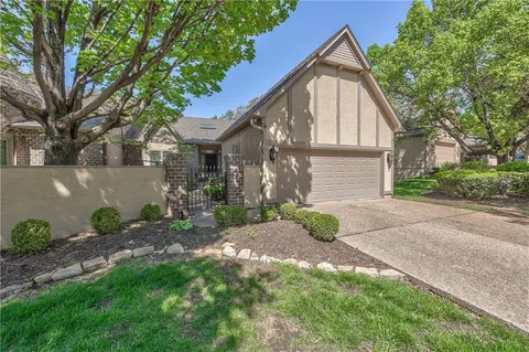 $599,950 | 12452 Linden Street, Leawood, KS 66209