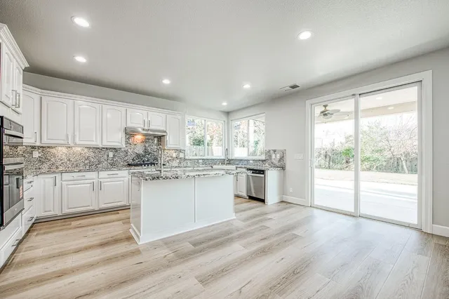 $765,000 | 9358 North Winery Avenue, Fresno, CA 93720