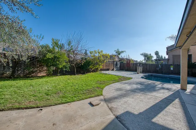 $765,000 | 9358 North Winery Avenue, Fresno, CA 93720