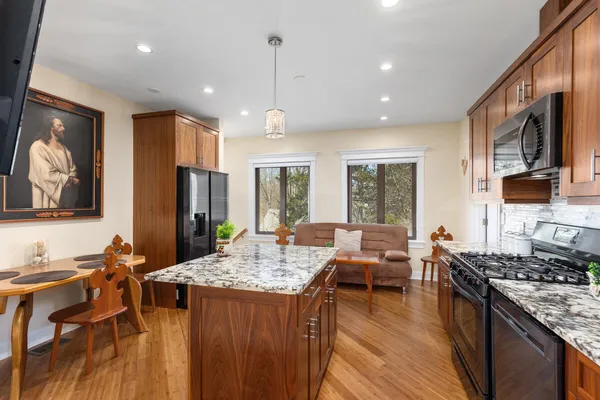 $1,430,000 | 79 Pershing Street, South Haven, MI 49090