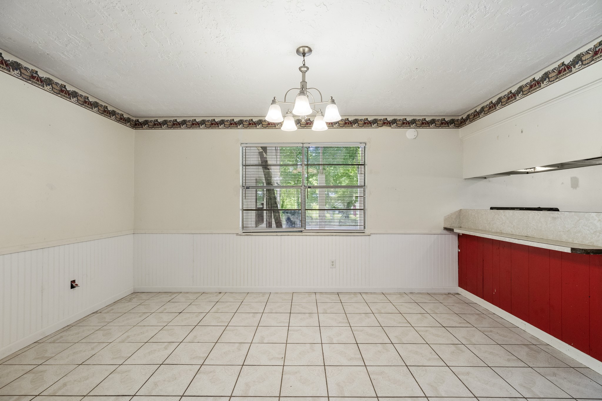 140 Friar Tuck Road Shepherd, TX 77371 - Photo 8 of 38 a view of an empty room and window