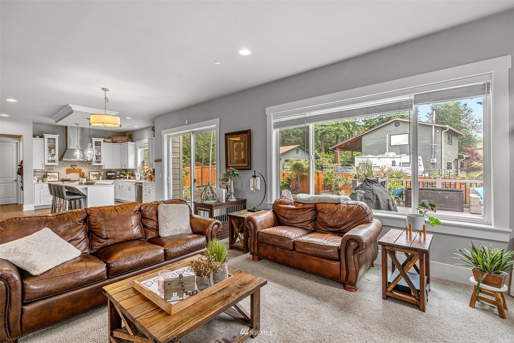 732 Wapato Place Southeast Renton, WA 98059 - Photo 17 of 40 a living room with furniture and a large window