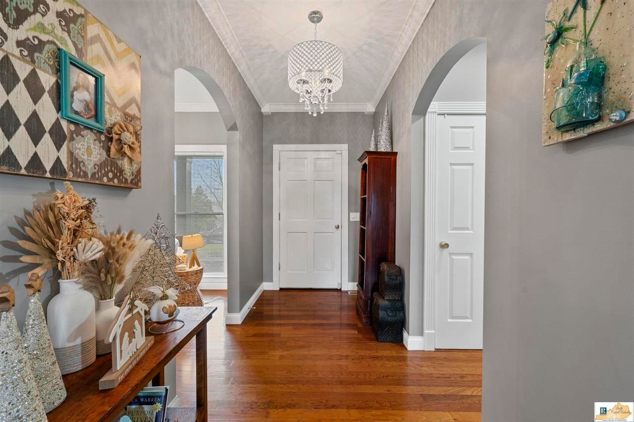 327 Autumn Ridge Road Glasgow, KY 42141 - Photo 8 of 25 Gallery Image 8