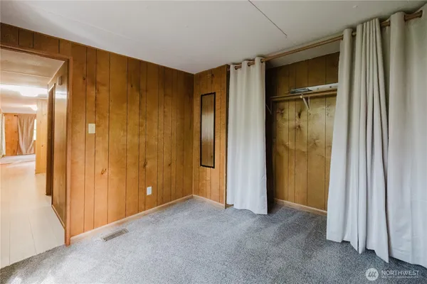 $200,000 | 20 Northeast Lake Place, Tahuya, WA 98588