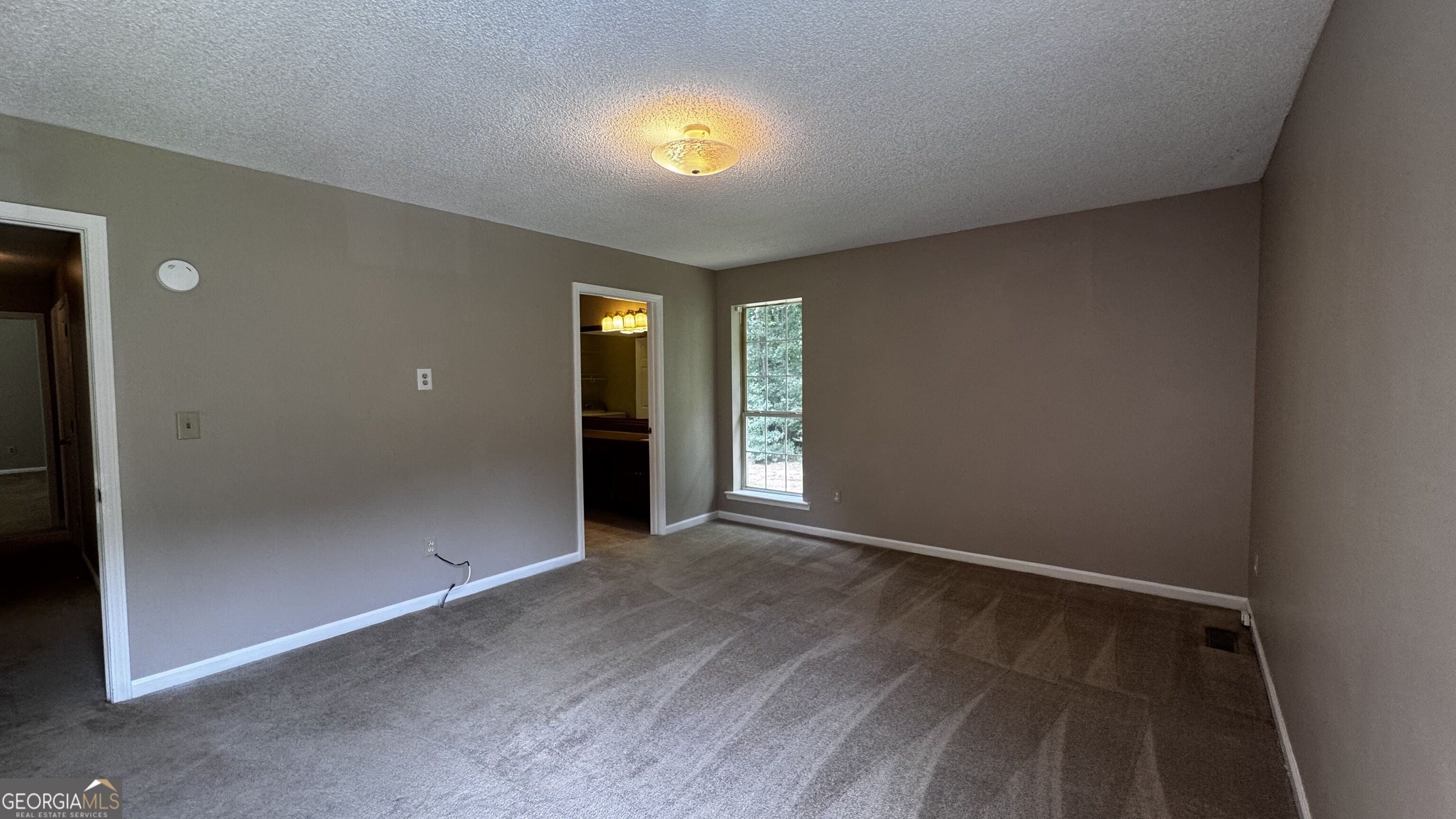 1997 McKinley Road Zebulon, GA 30295 - Photo 5 of 24 Gallery Image 5