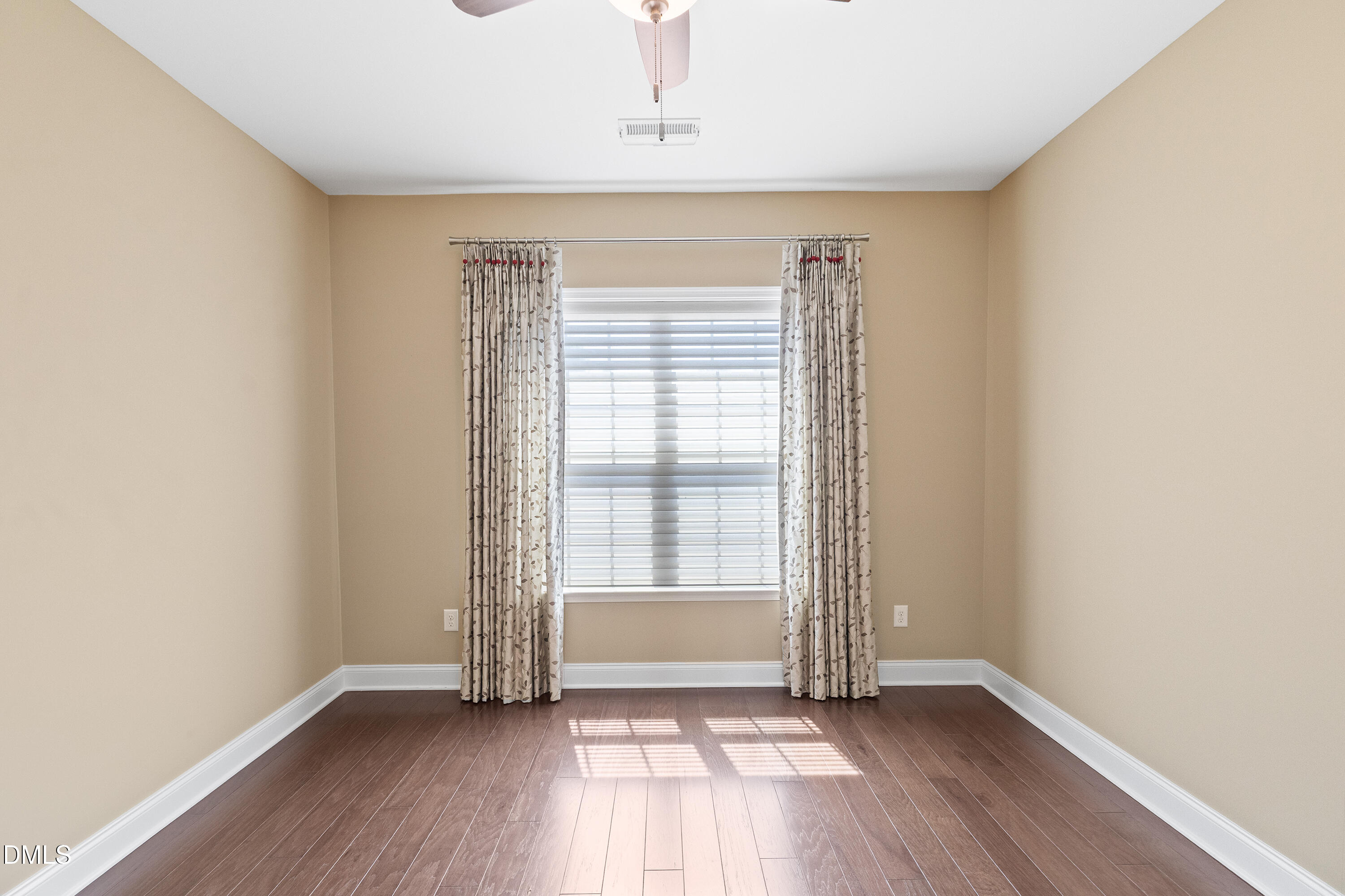 9844 Derbton Court Raleigh, NC 27617 - Photo 44 of 63 43-9844 Derbton Ct_7505