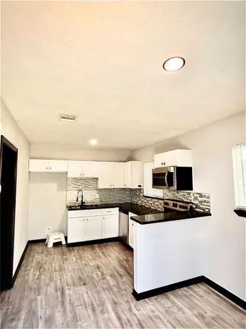 $990 | 5810 West Bellfort Avenue, Unit B, Houston, TX 77035