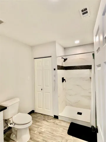 $990 | 5810 West Bellfort Avenue, Unit B, Houston, TX 77035