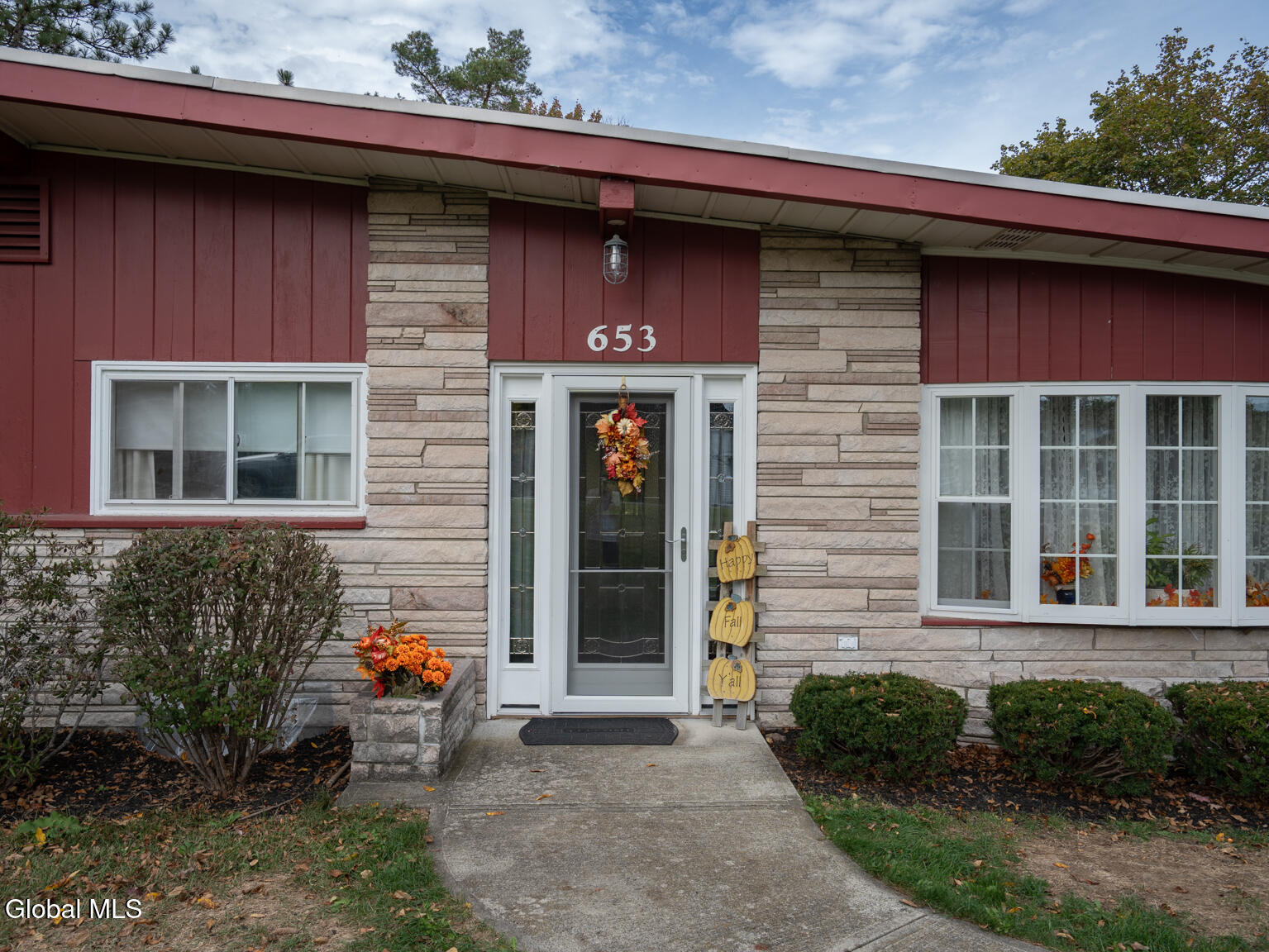 653 Brunswick Road Brunswick, NY 12180 - Photo 4 of 37 Front Door