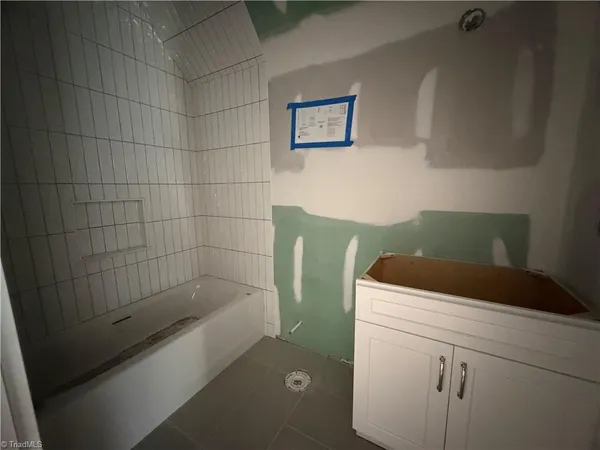 $1,190,000 | 9652 Lissara Camp Court, Lewisville, NC 27023