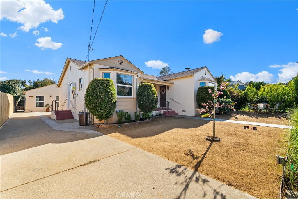 3912 York Boulevard Los Angeles, CA 90065 - Photo 2 of 51 a house view with a backyard space