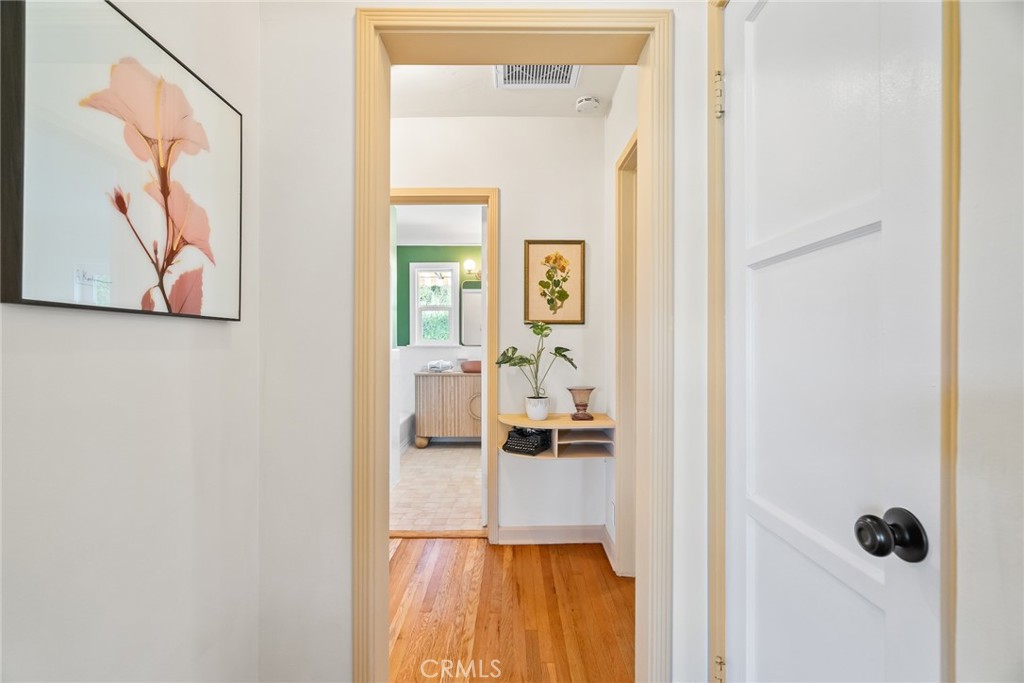 3912 York Boulevard Los Angeles, CA 90065 - Photo 22 of 51 wooden floor in a gallery