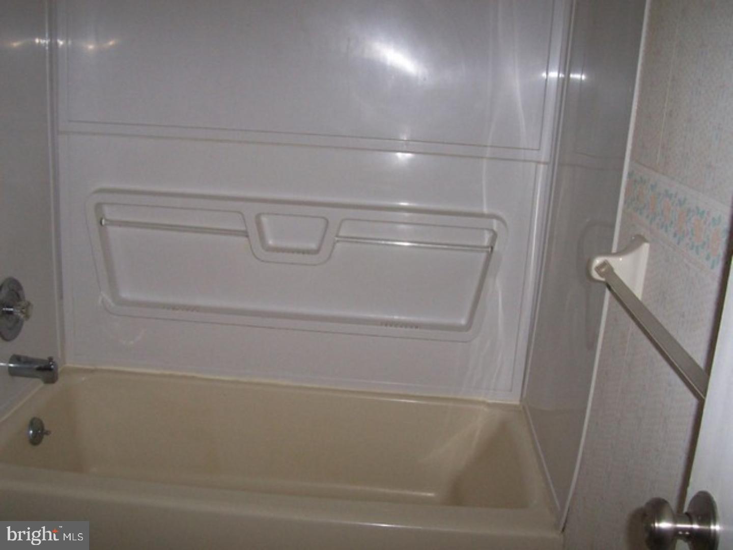202 Forrest Avenue Runnemede, NJ 08078 - Photo 13 of 19 Bathroom
