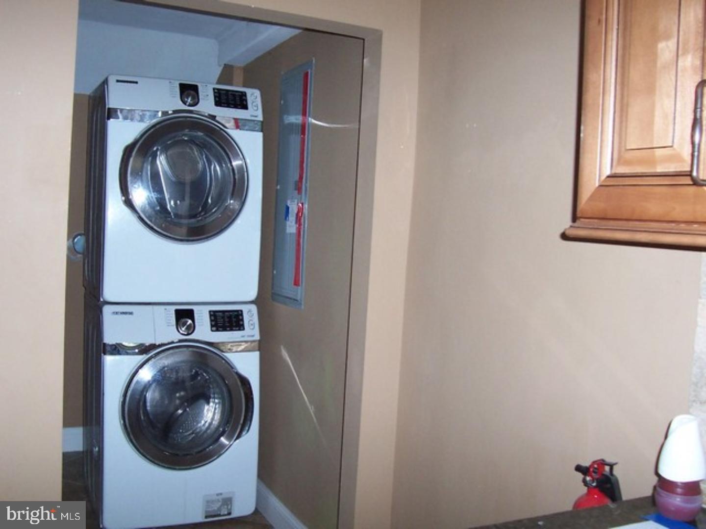 202 Forrest Avenue Runnemede, NJ 08078 - Photo 10 of 19 Laundry Room